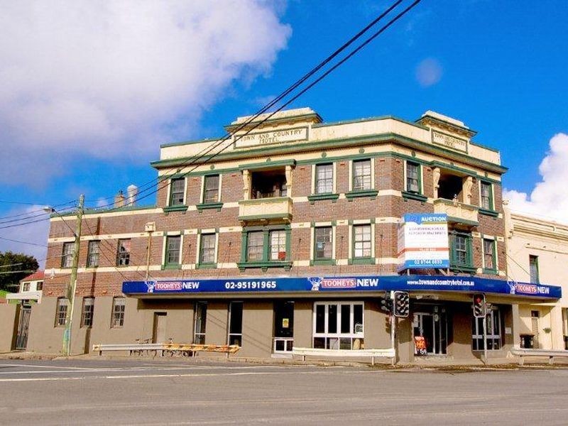 2 Unwins Bridge Rd, St Peters NSW 2044