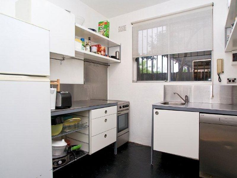 4/17 Woodcourt St, Marrickville NSW 2204