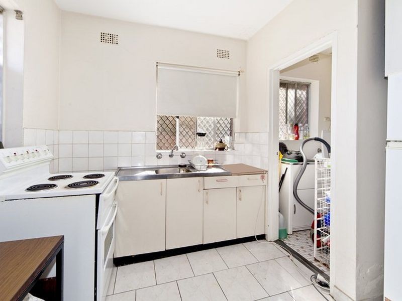 4/18-20 Schwebel Street, Marrickville NSW 2204