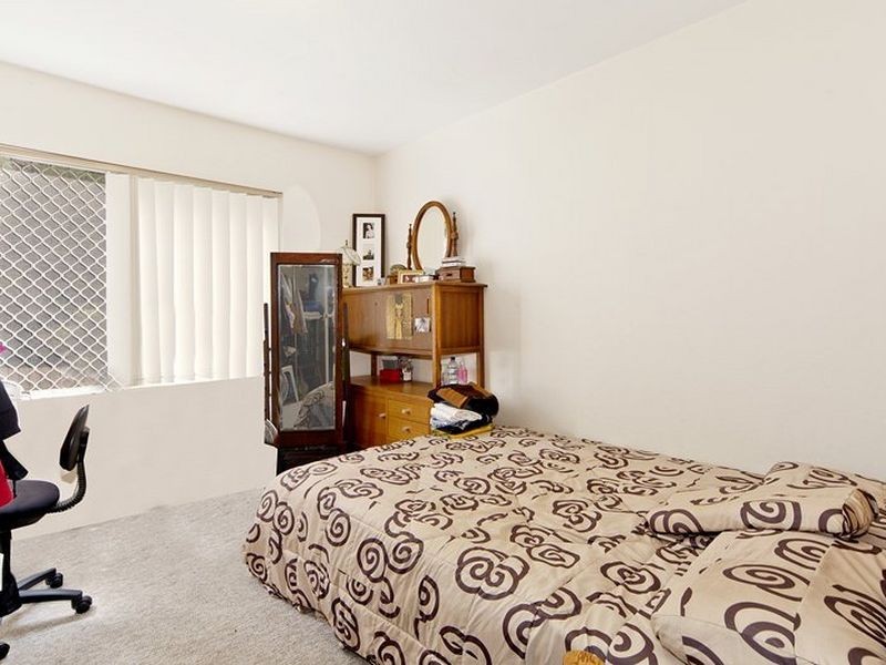 4/18-20 Schwebel Street, Marrickville NSW 2204