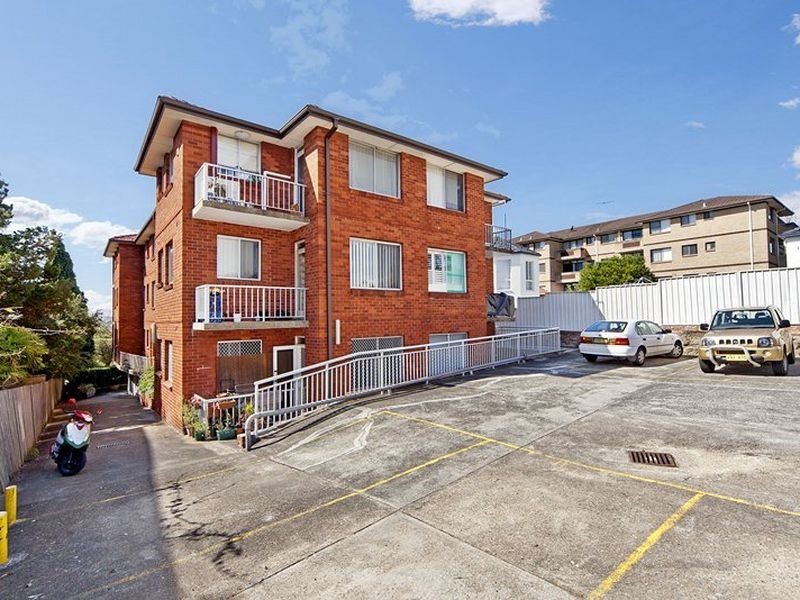 4/18-20 Schwebel Street, Marrickville NSW 2204