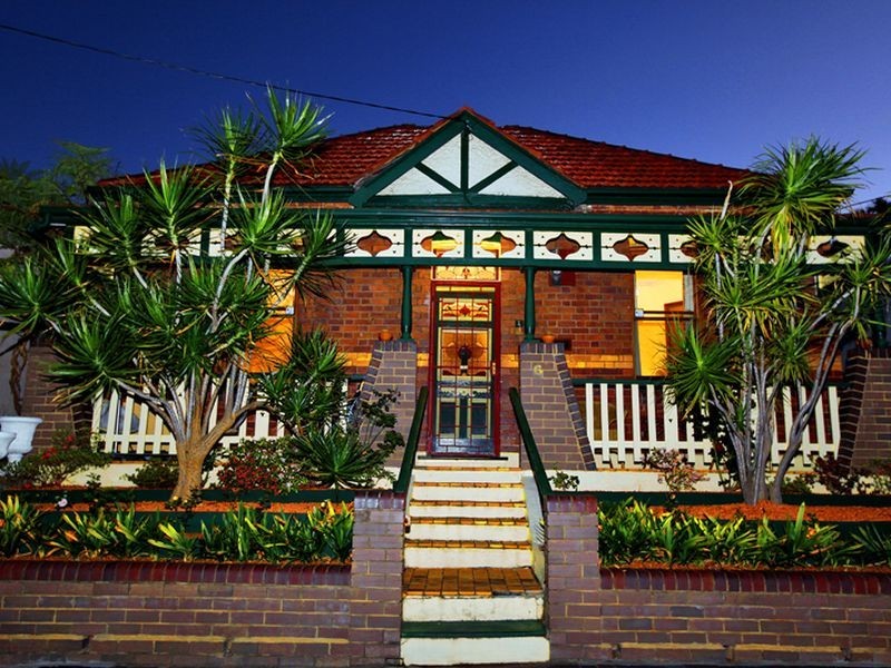 6 Horton St, Marrickville NSW 2204