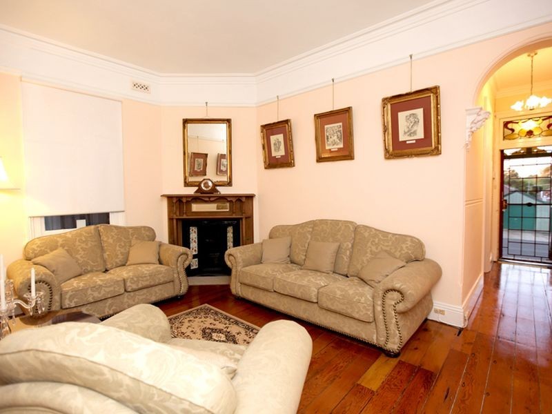 6 Horton St, Marrickville NSW 2204