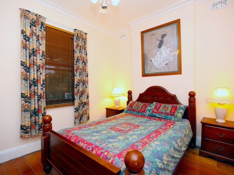 6 Horton St, Marrickville NSW 2204