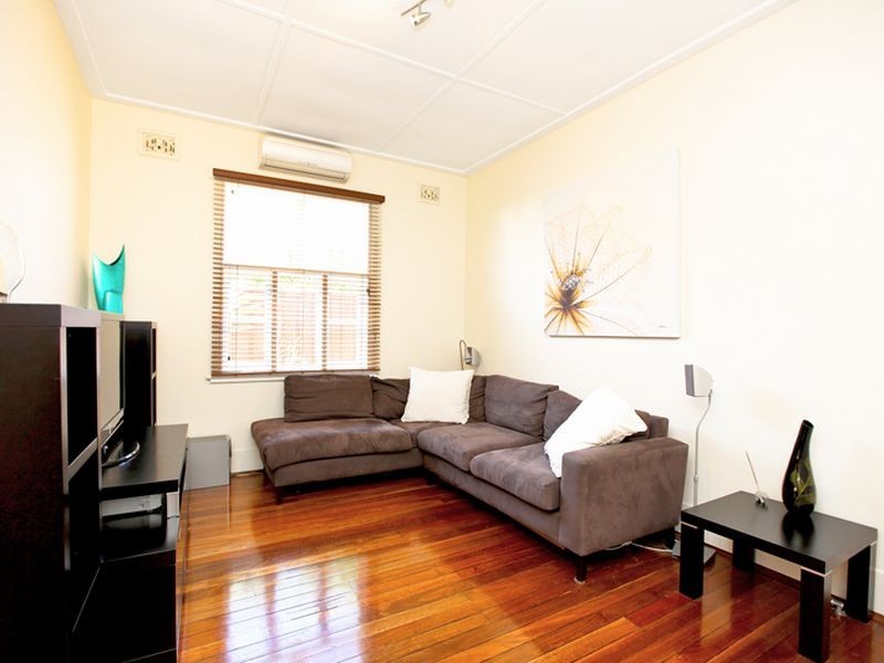 3 Green Street, Tempe NSW 2044