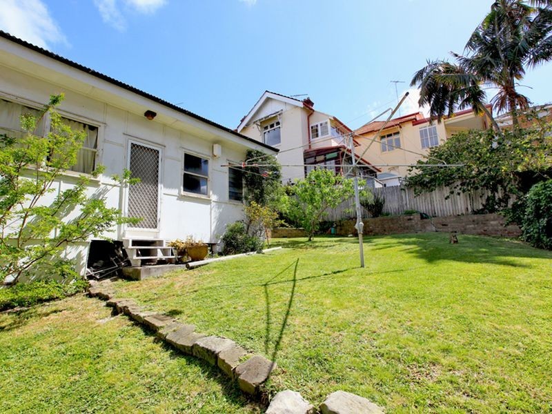 188 Beach Street, Coogee NSW 2034