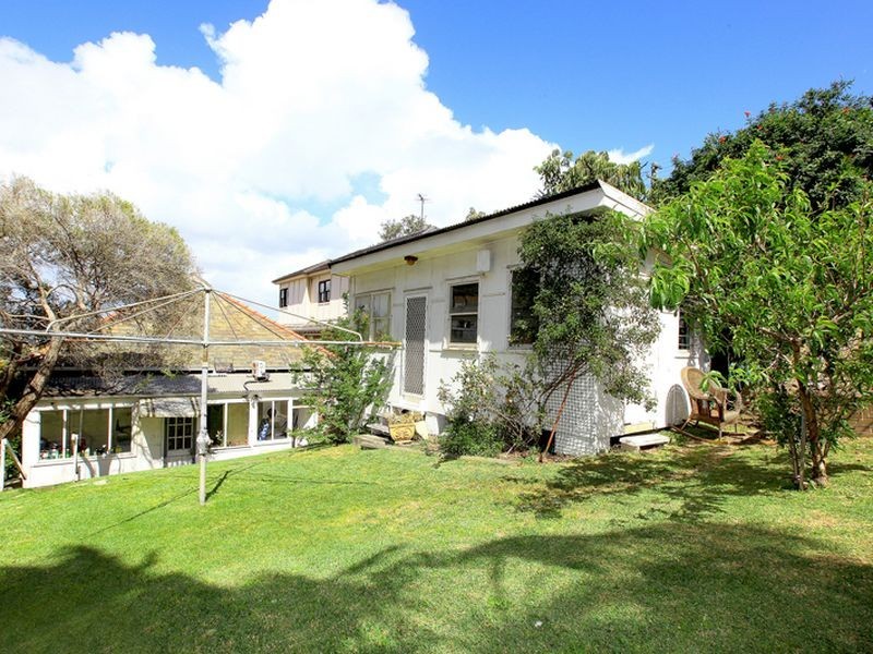 188 Beach Street, Coogee NSW 2034