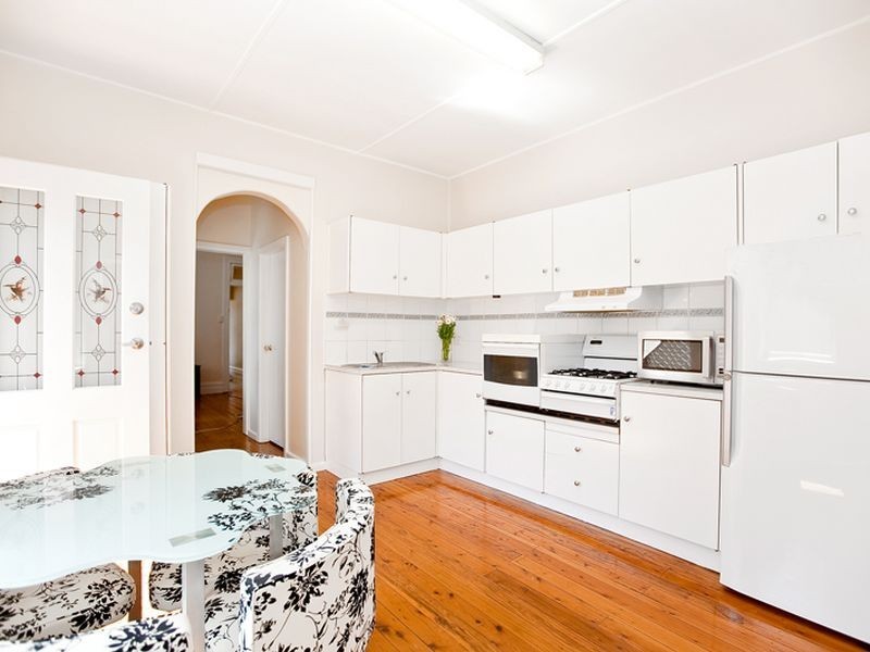 2 Lymerston St, Tempe NSW 2044