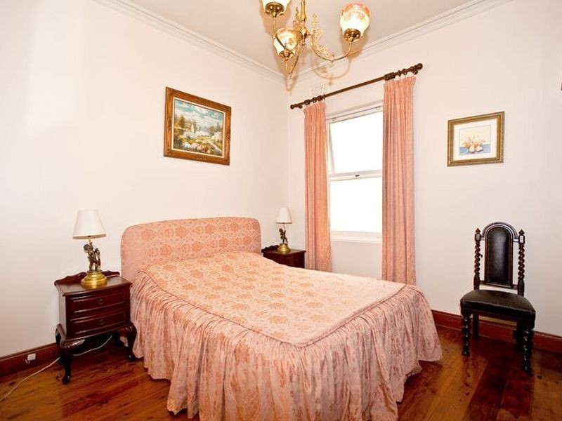 18 Denning Street, Petersham NSW 2049