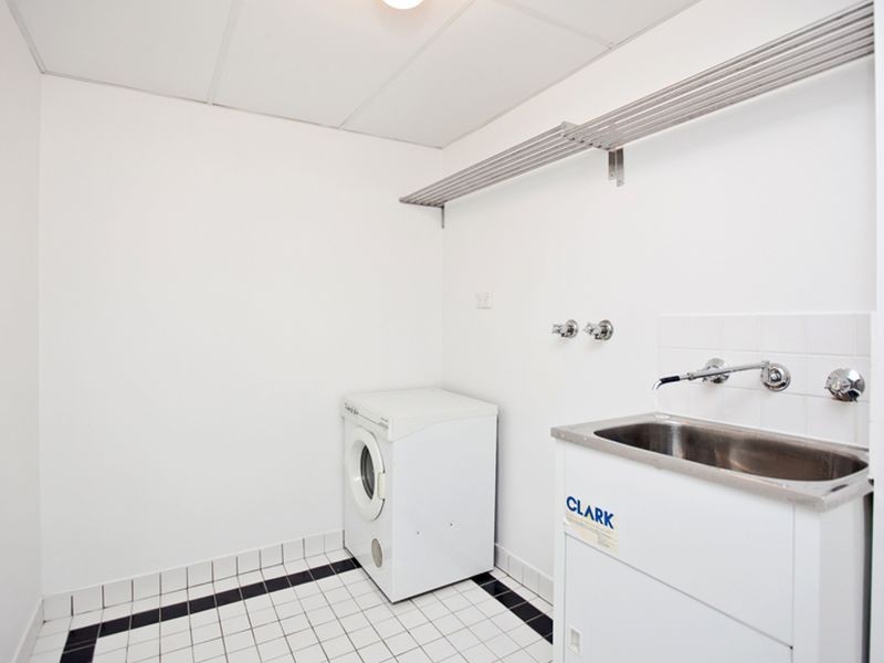 60/18 Cecilia Street, Marrickville NSW 2204