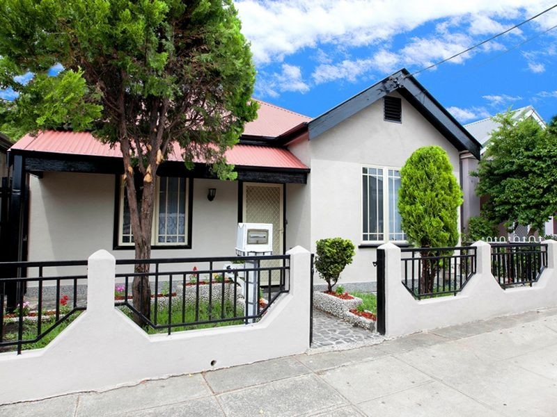 54 Fanning St, Tempe NSW 2044
