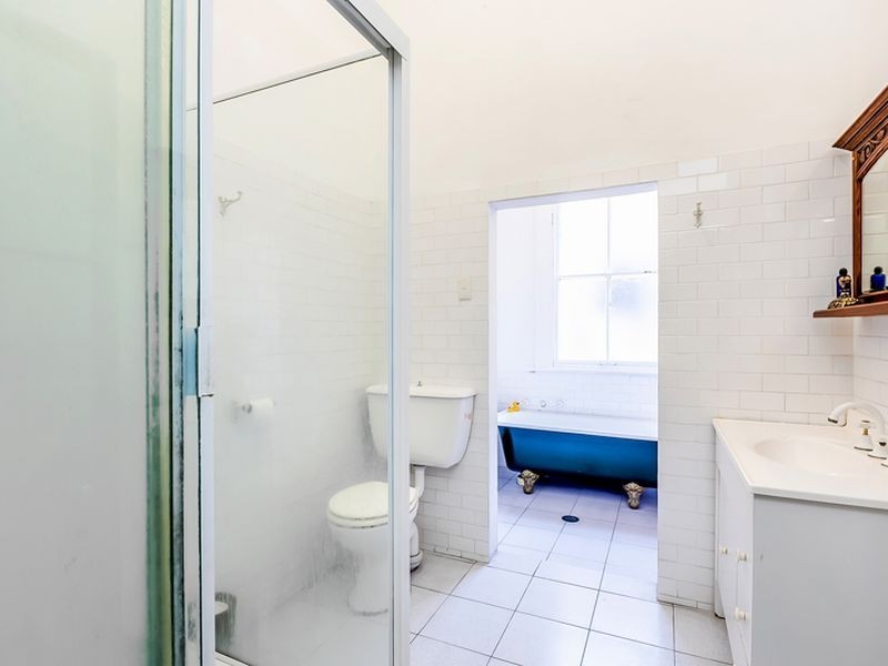 6 Bowral St, Kensington NSW 2033