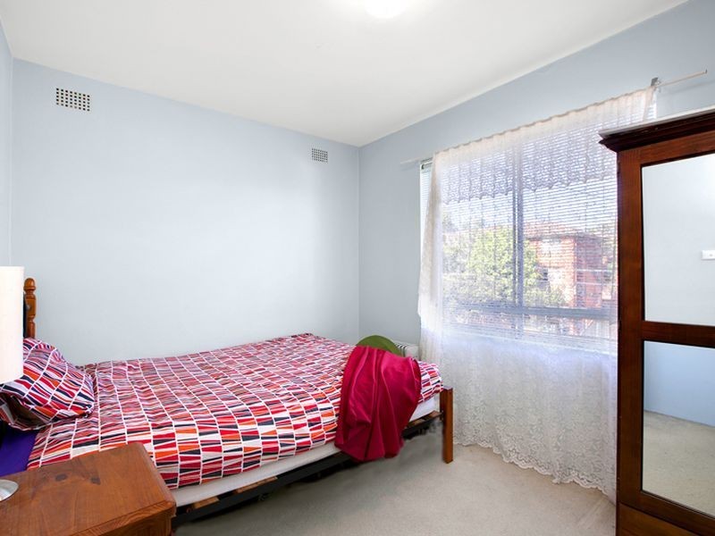1/3 Bayley St, Marrickville NSW 2204