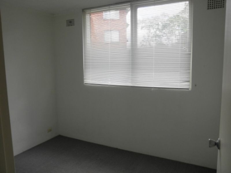 1/68 Arthur Street, Marrickville NSW 2204