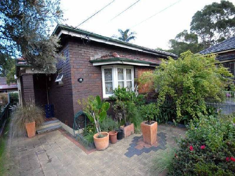 40 Hollands Ave, Marrickville NSW 2204