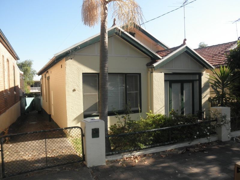 16 Ness Avenue, Dulwich Hill NSW 2203