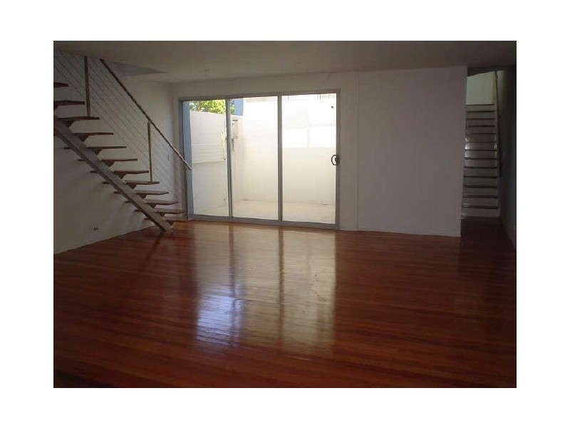 1A Cowper St, Marrickville NSW 2204