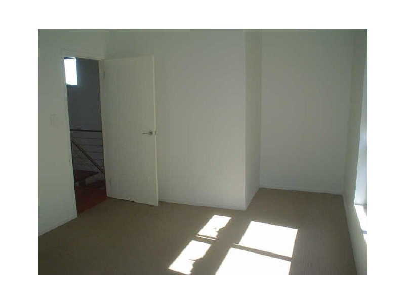 1A Cowper St, Marrickville NSW 2204