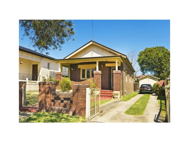 29 Howard St, Canterbury NSW 2193