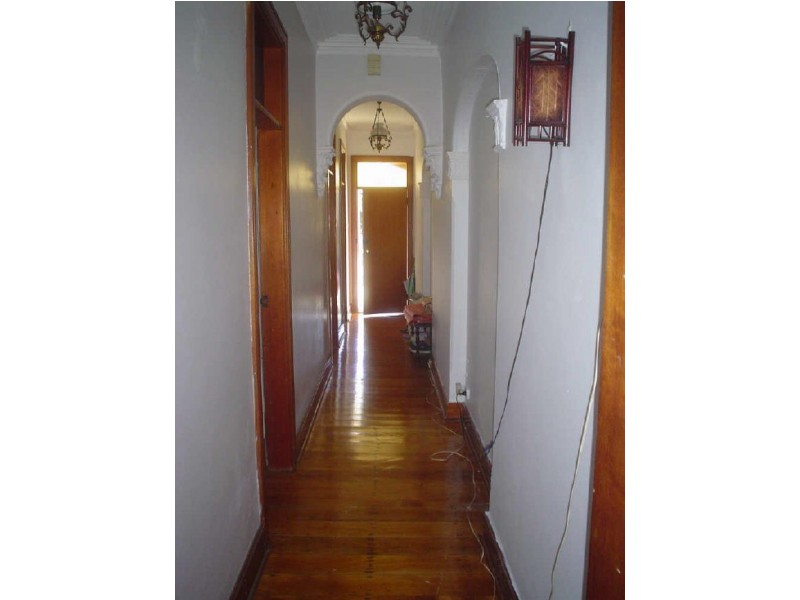 6 Fernbank St, Marrickville NSW 2204