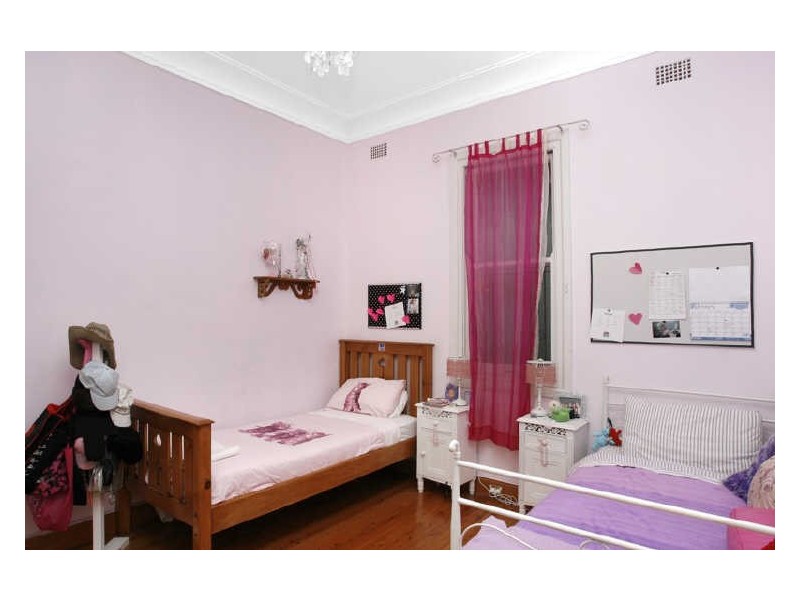 17 Greenbank Street, Marrickville NSW 2204