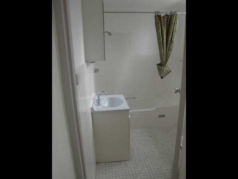 6/12-14 Woodbury Street, Marrickville NSW 2204