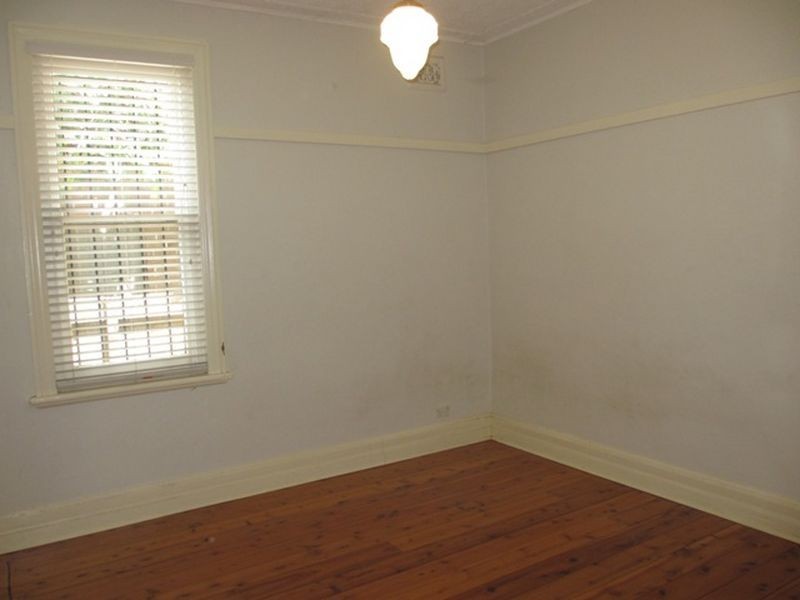 32 Robert Street, Marrickville NSW 2204