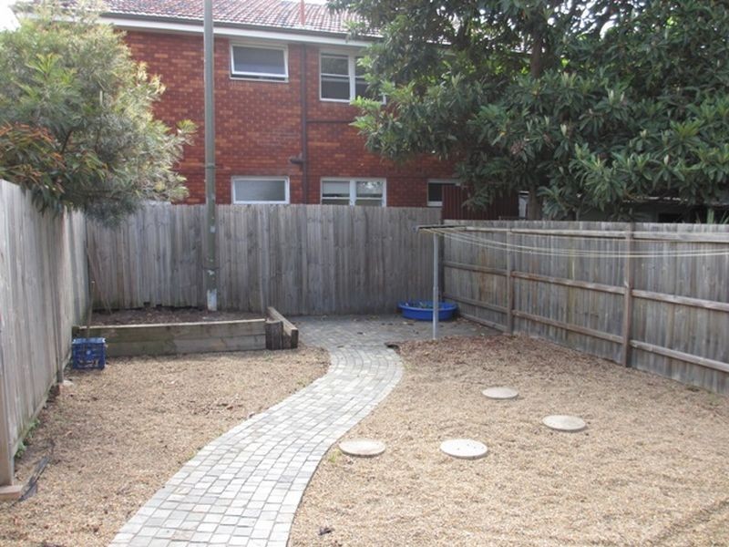 32 Robert Street, Marrickville NSW 2204