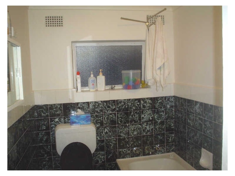 5/18a Ewart Street, Marrickville NSW 2204