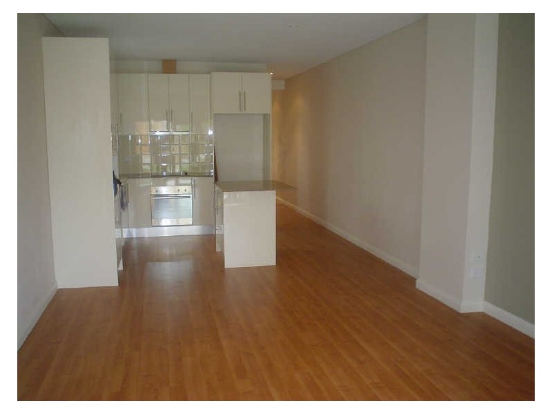 8 William Street, Tempe NSW 2044