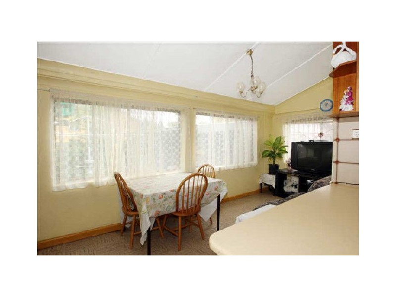 1 Warren Road, Marrickville NSW 2204