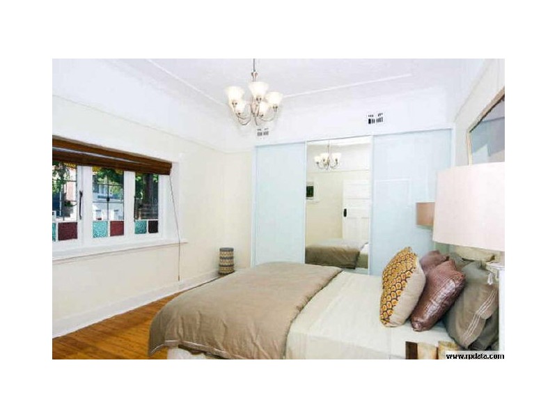 128 Warren Rd, Marrickville NSW 2204