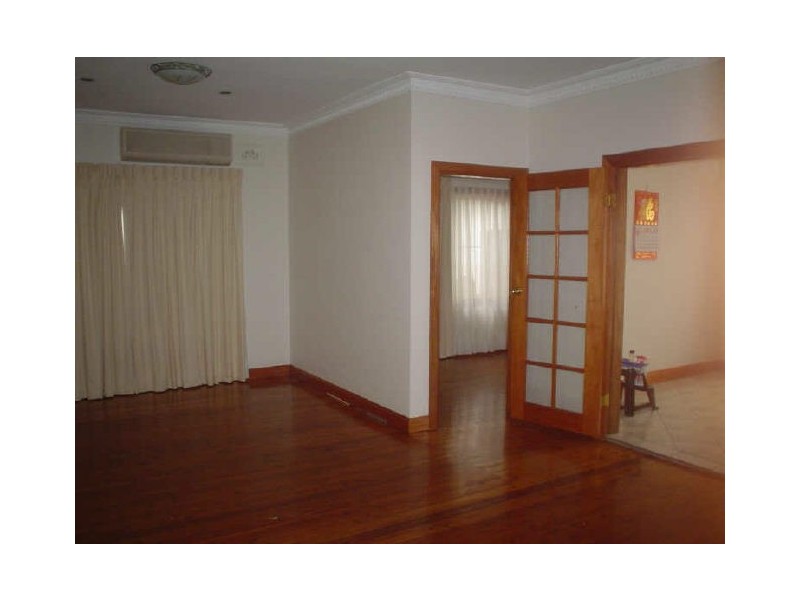 49 Riverside Cres, Marrickville NSW 2204