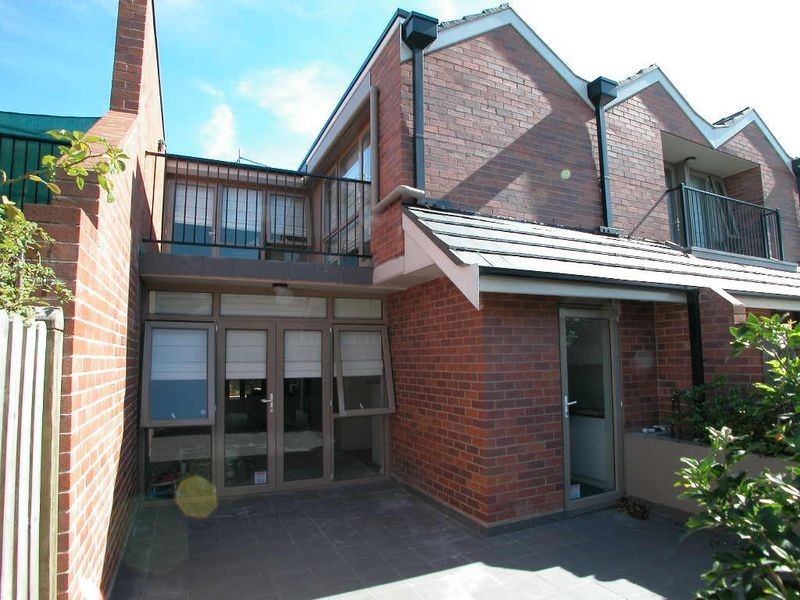 2/61A Albany Road, Stanmore NSW 2048
