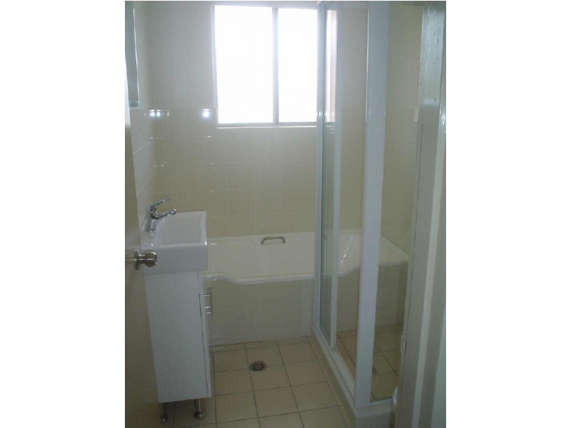 6/22 Bayley Street, Marrickville NSW 2204