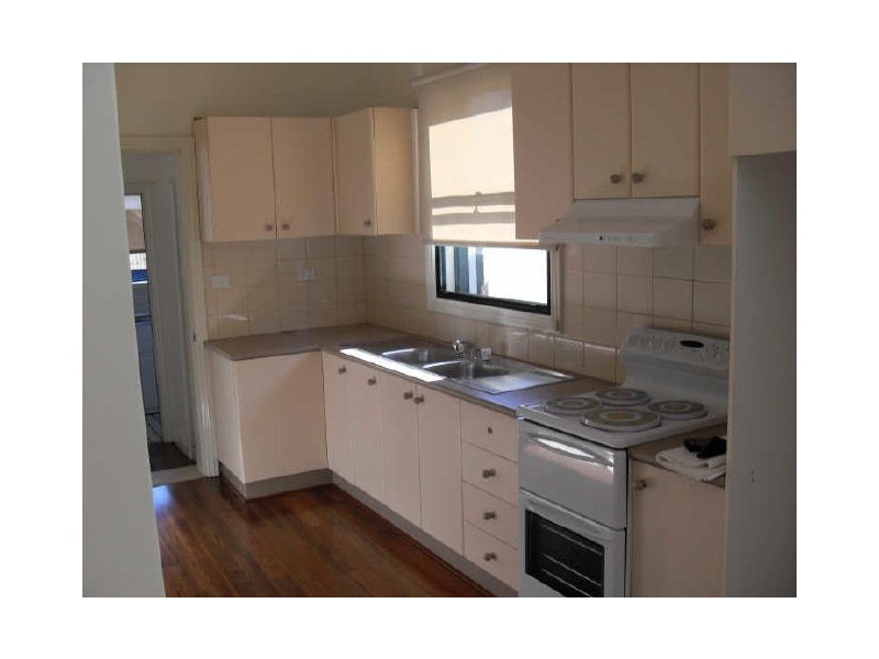 132 Edinburgh Road, Marrickville NSW 2204