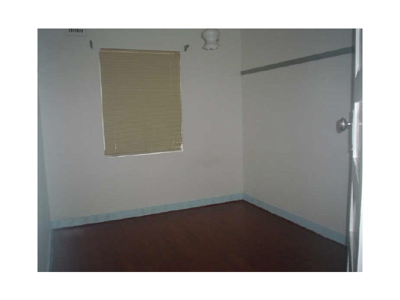 1 Warren Road, Marrickville NSW 2204