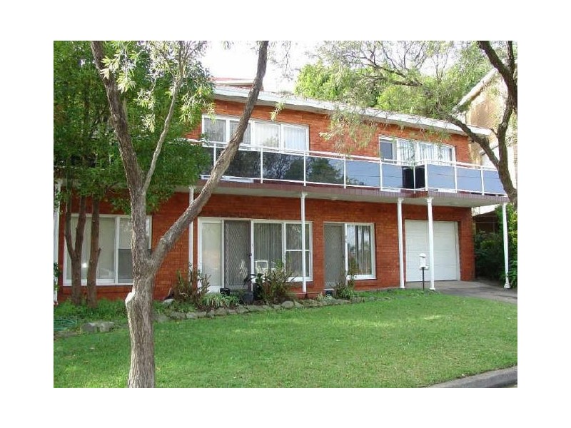 5 Pembrew Crescent, Earlwood NSW 2206