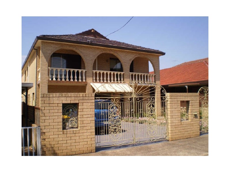 10  Shakespeare St, Campsie NSW 2194