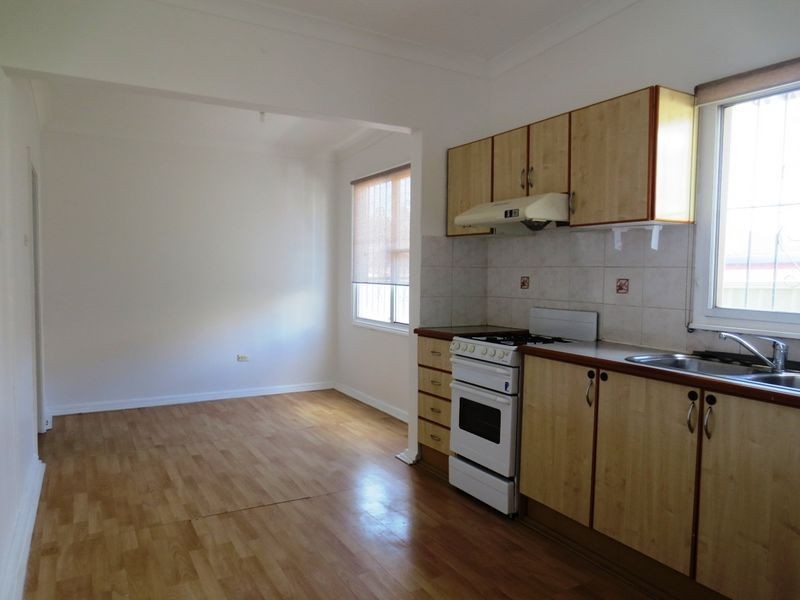 7 Calvert Street, Marrickville NSW 2204