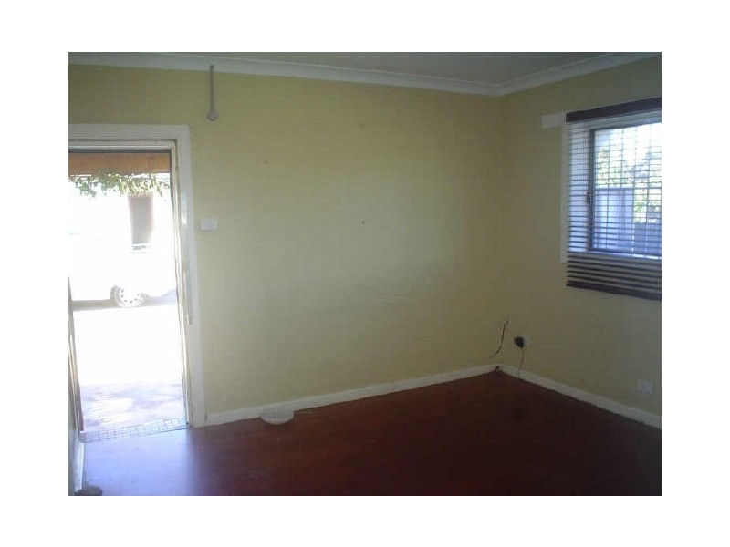 2 Fanning Street, Tempe NSW 2044