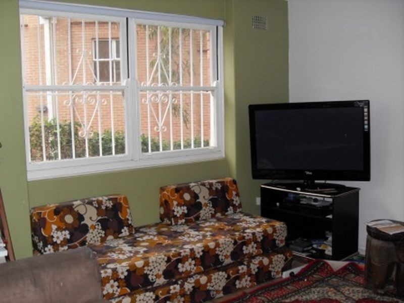 1/13-15 Glen Street, Marrickville NSW 2204