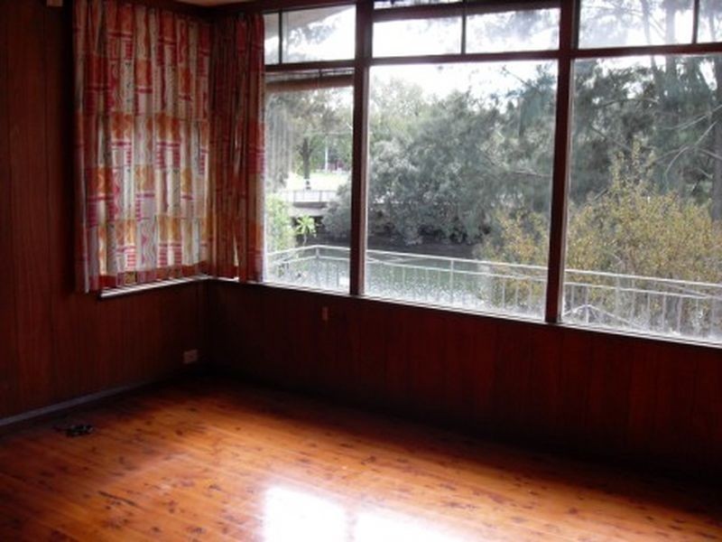 95 Undercliffe Road, Earlwood NSW 2206