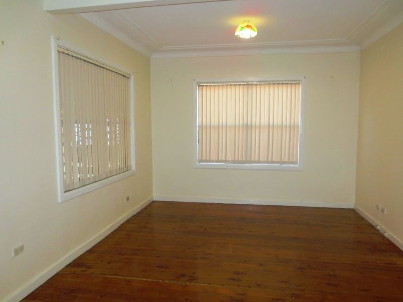 23 Eva Street, Roselands NSW 2196