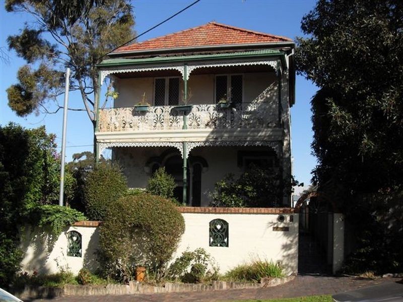 2 Wallace Street, Marrickville NSW 2204