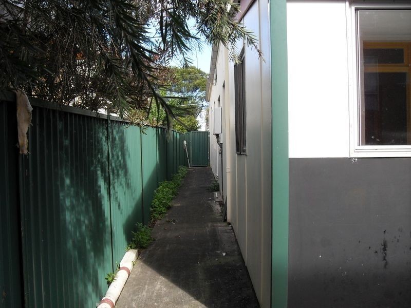 7 Woodland St, Marrickville NSW 2204