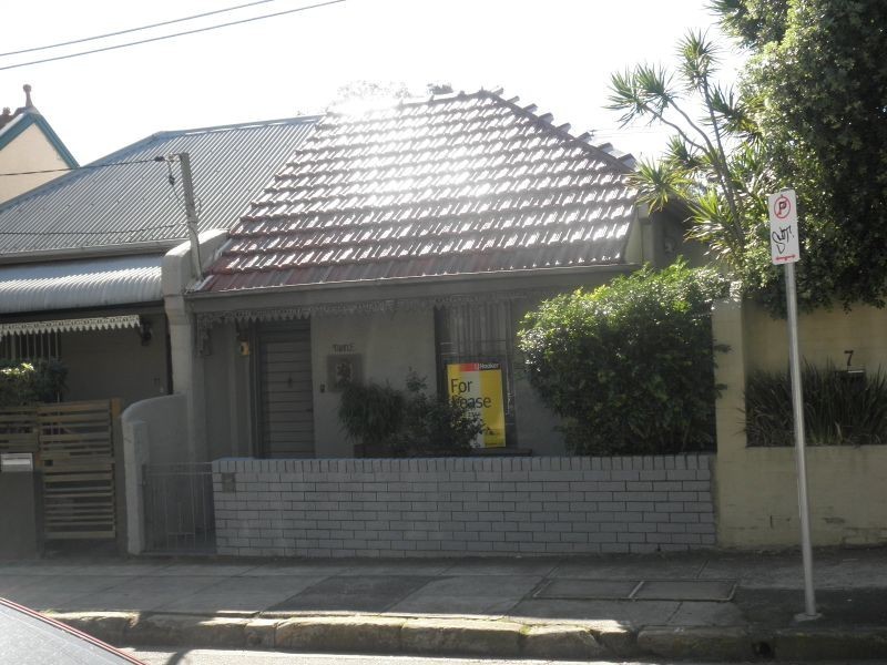 9 Newington Road, Marrickville NSW 2204