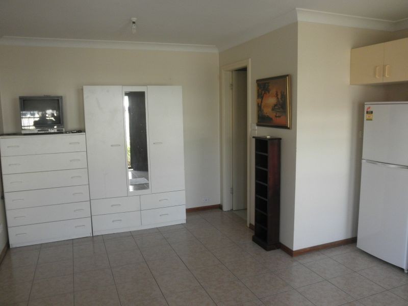 1/76 Fitzroy St, Marrickville NSW 2204