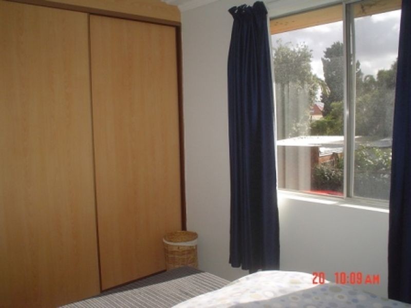 9/29 Pine Street, Marrickville NSW 2204