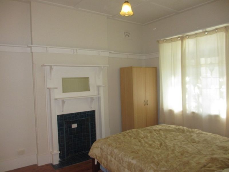 2 Ness Ave, Dulwich Hill NSW 2203